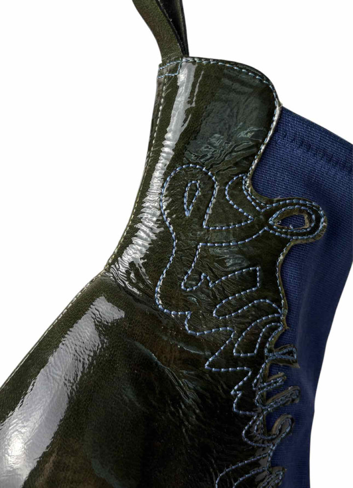 John Fluevog Size 8 Lena Parfait Patent Leather Ankle Boots