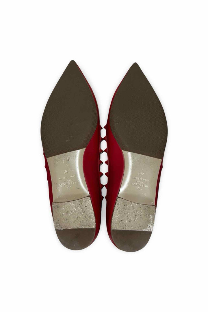 Valentino Size 40 Flats