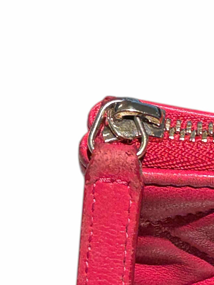 Chanel Quilted Lambskin O Case Clutch