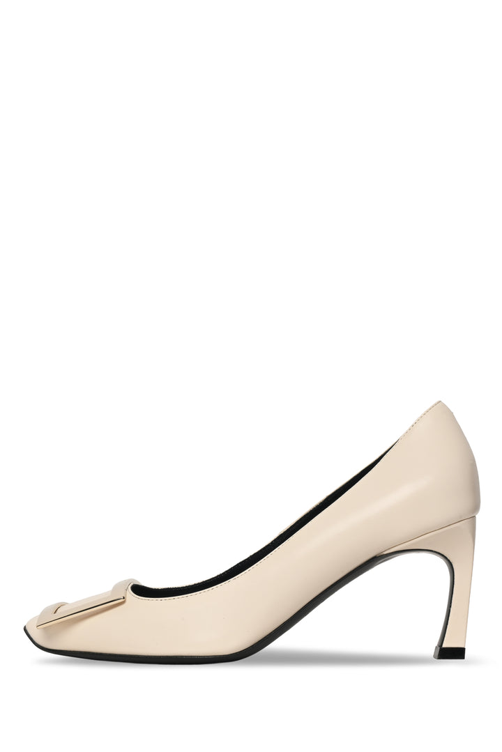 Roger Vivier Size 34 Trompette Pumps