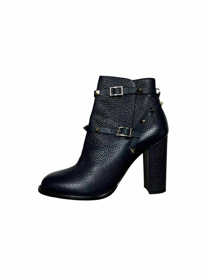 Valentino Size 38 Ankle Boots