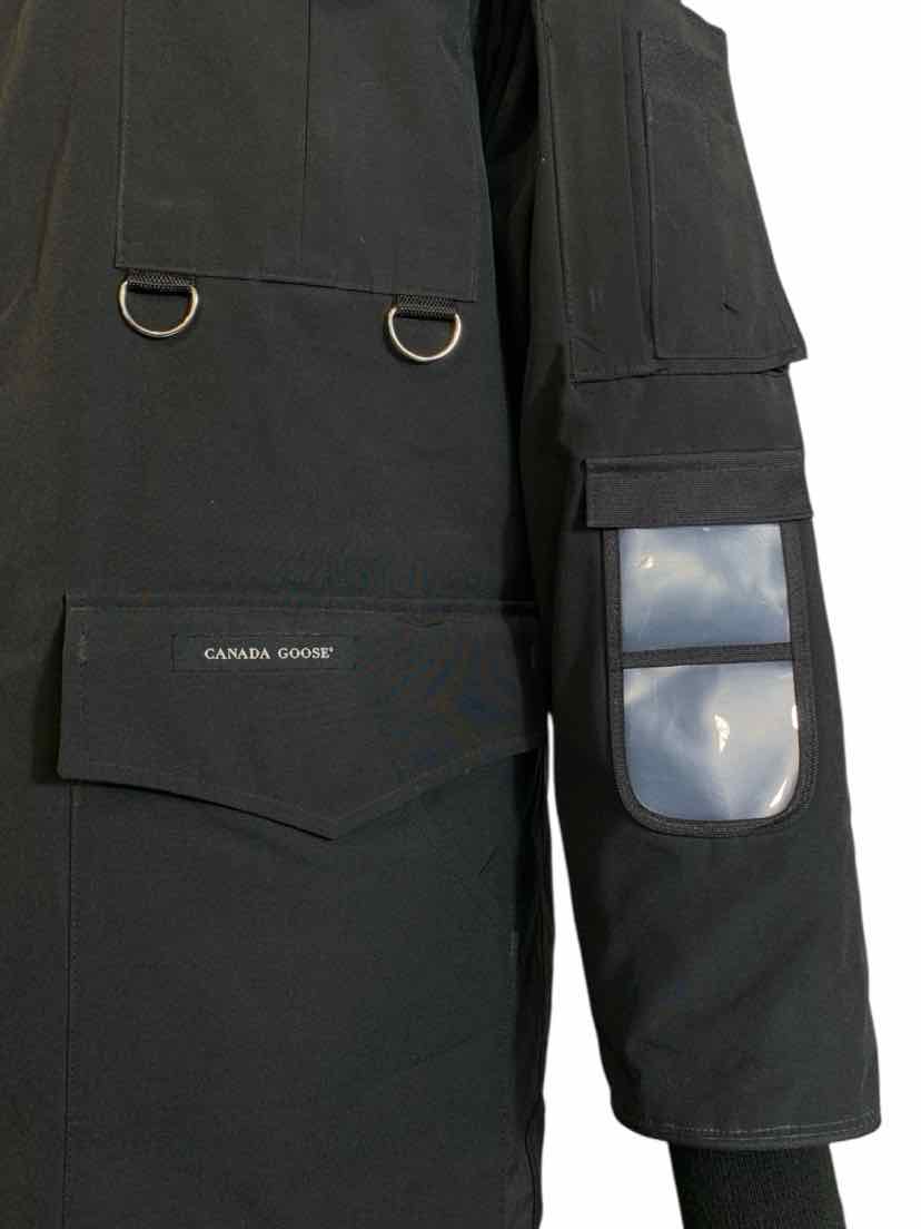 Canada Goose Size S Men's Resolute Parka Coat