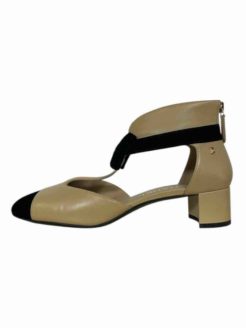 Chanel Size 38 Pumps
