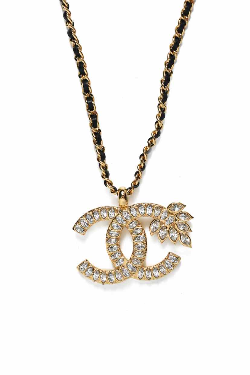 Chanel 2022 Woven Leather Chain & Strass Crystal CC Necklace