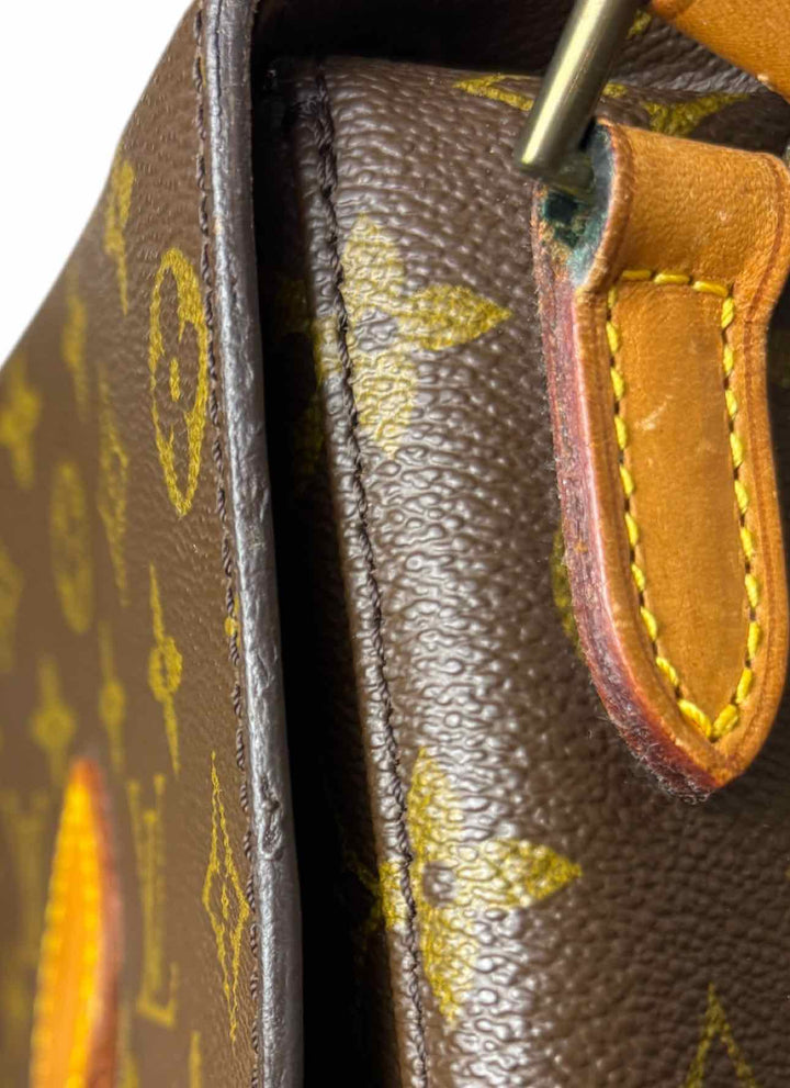 Louis Vuitton Vintage Monogram Saint Cloud Crossbody