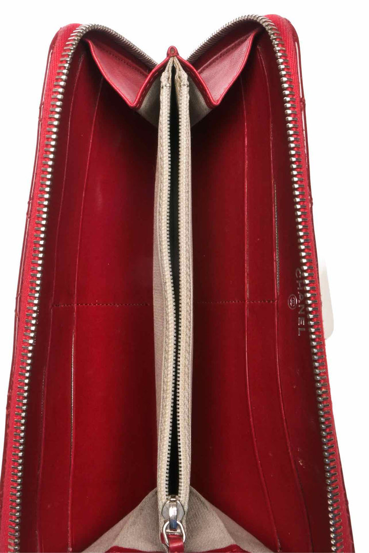 Chanel 2009-2010 Zip Around Wallet