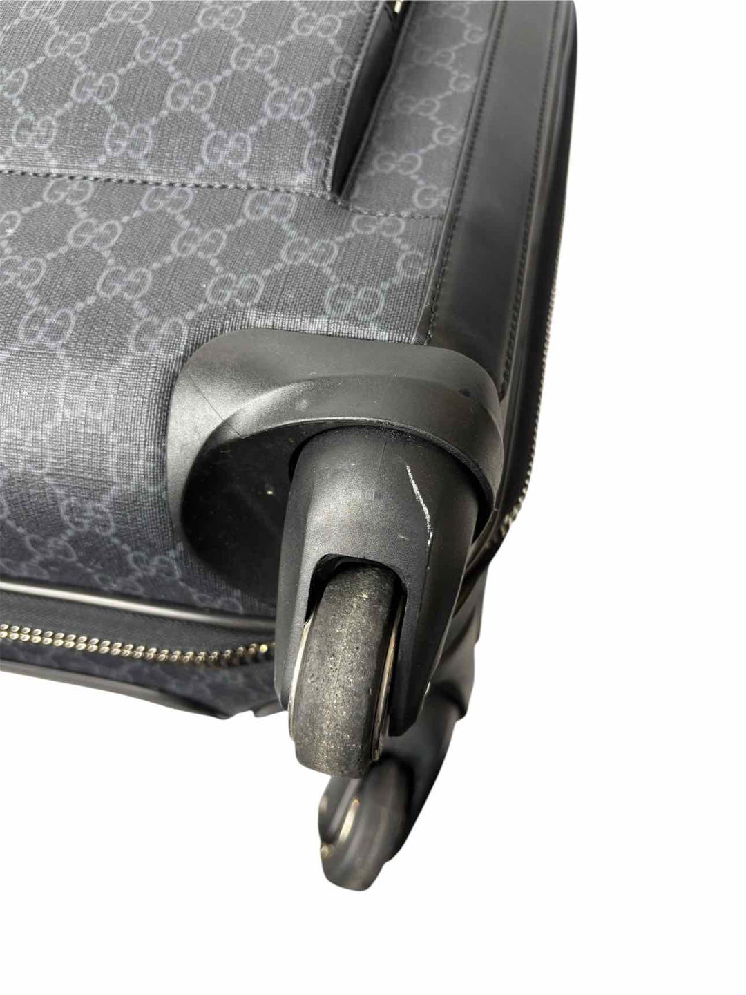 Gucci GG Supreme Carry On Rolling Suitcase Luggage