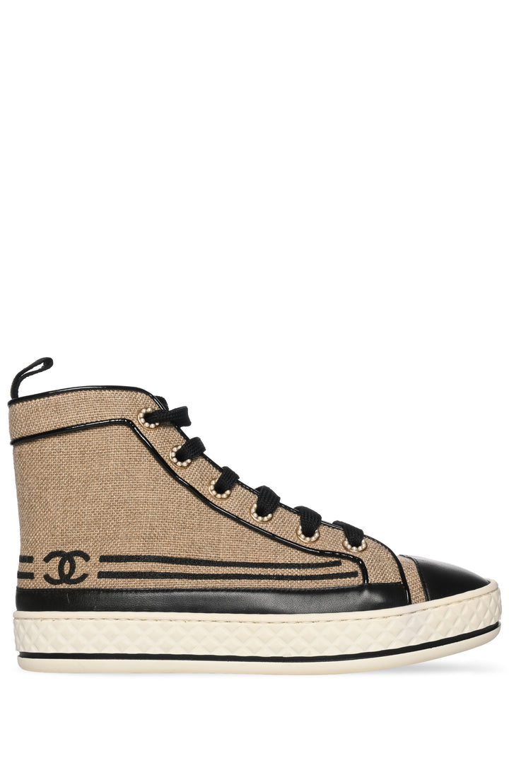 Chanel Size 35.5 2019 Faux Pearl & Interlocking CC High Top Sneaker