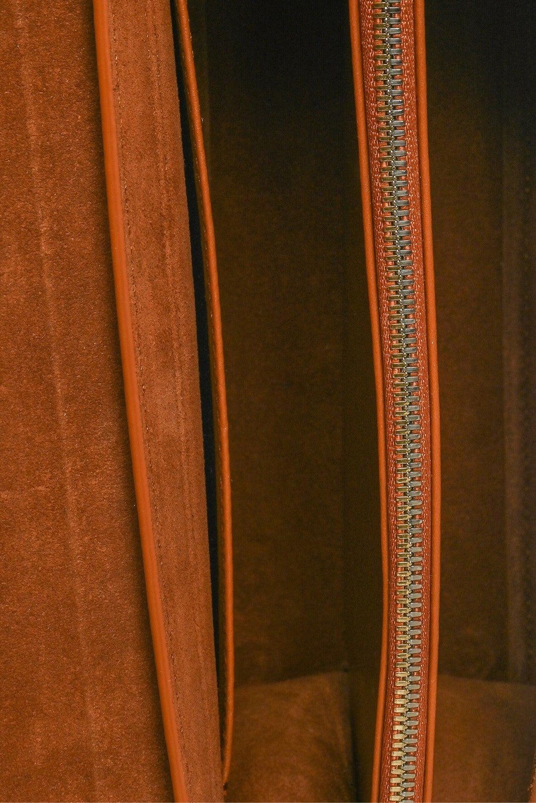 Want Les Essentiels Maxi Valencia Leather Satchel