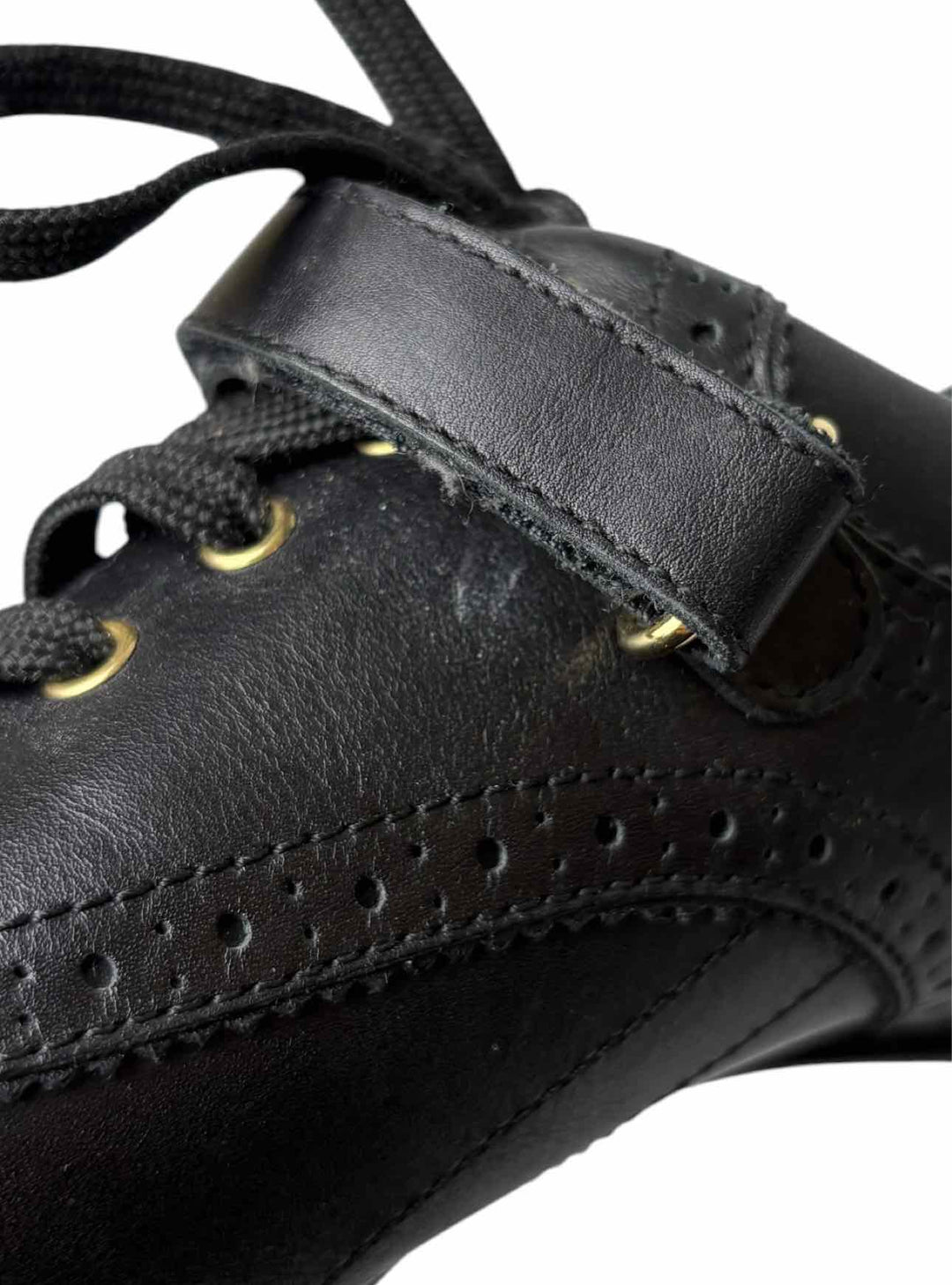Louis Vuitton Size 38 Leather Brogue Sneaker