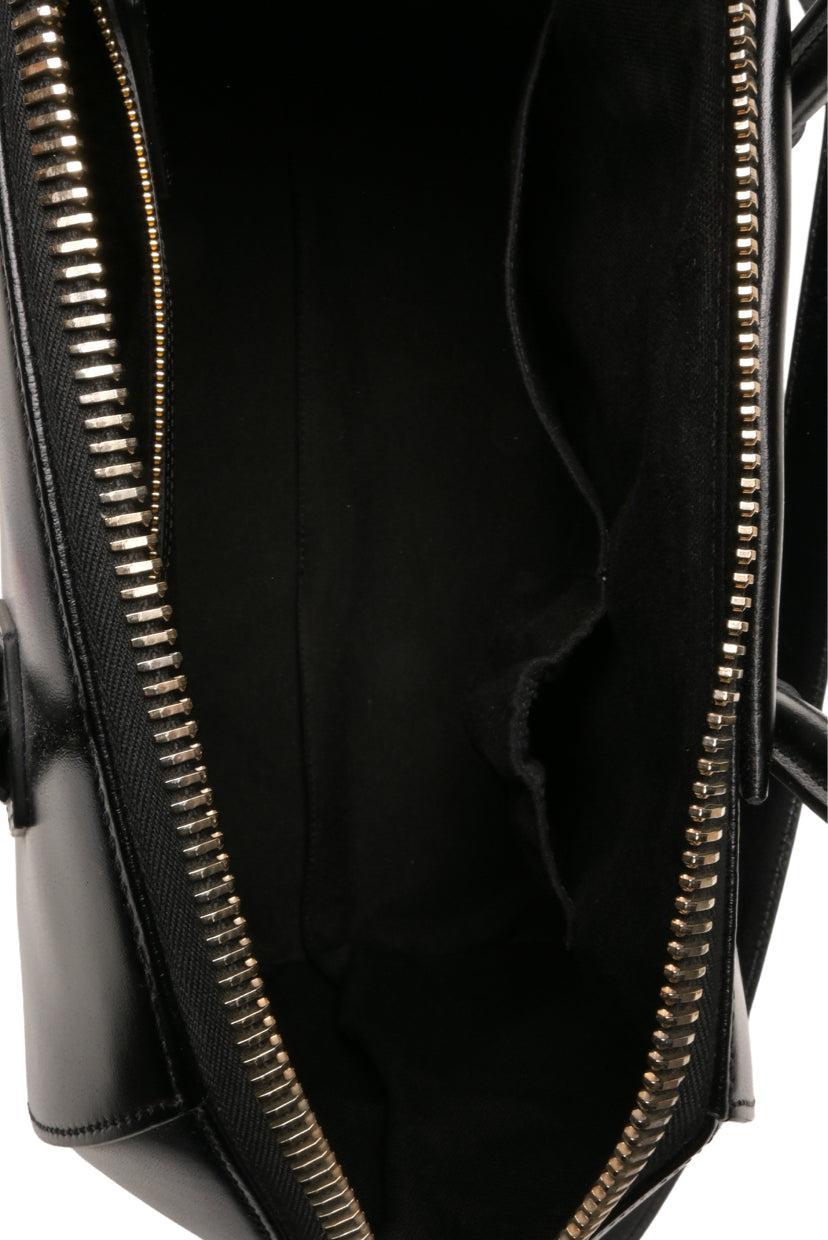 Givenchy Medium Box Leather Antigona Tote