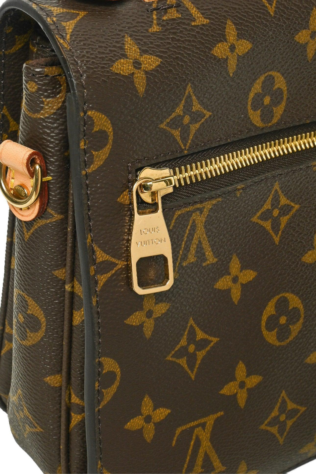 Louis Vuitton Monogram Pochette Metis