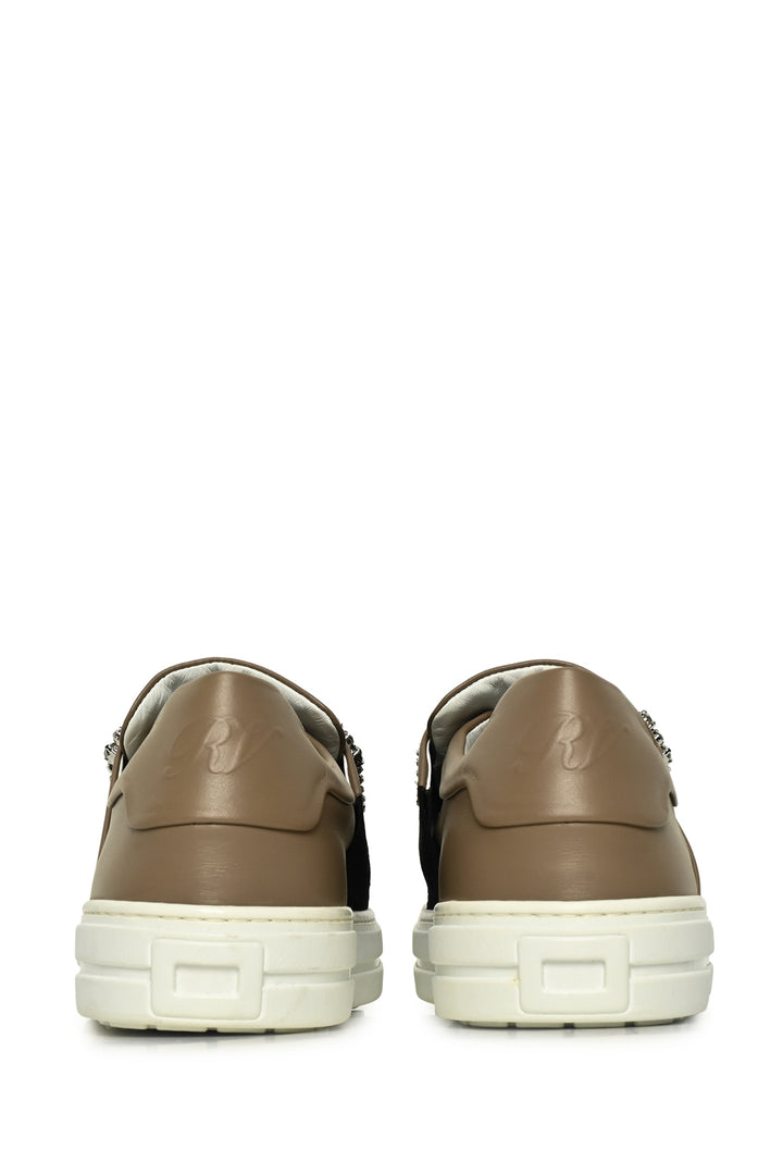 Roger Vivier Size 35 Leather Crystal Buckle Slip On Sneaker