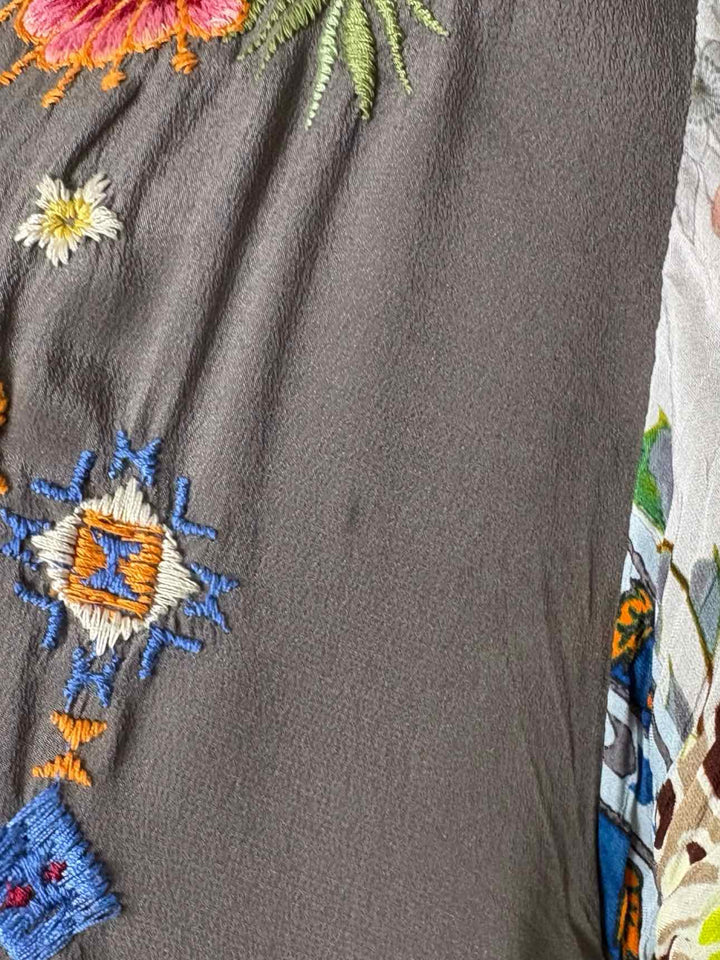 Johnny Was Embroidered Short Size M Kimono
