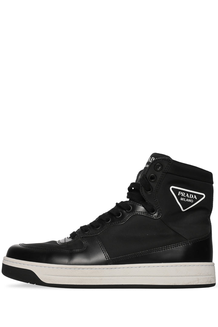 Prada Size 38.5 Re-Nylon Sneaker