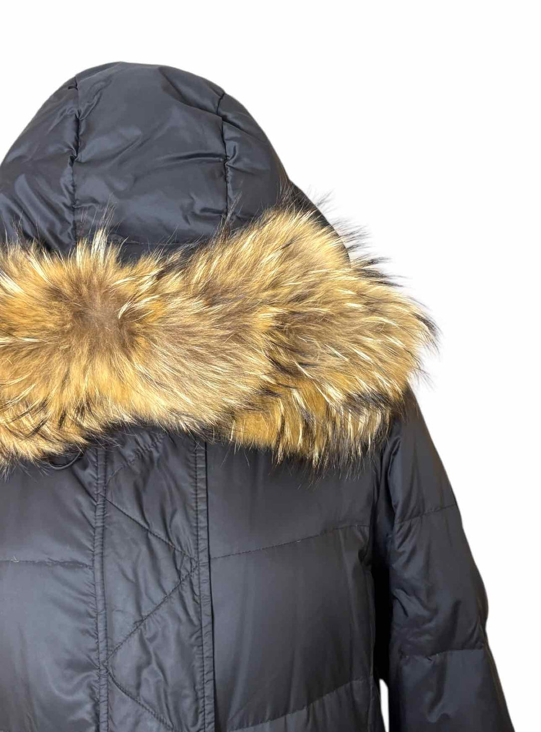 Burberry London Size 46 Quilted Poly Fur Trimmed Coat