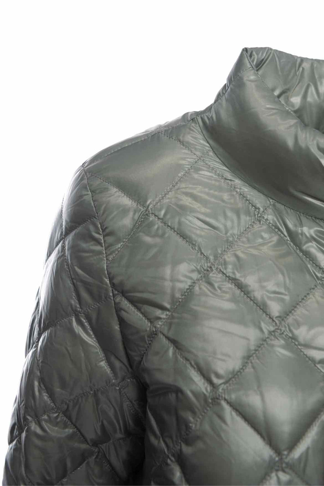 Herno Size 44 Quilted Down Jacket