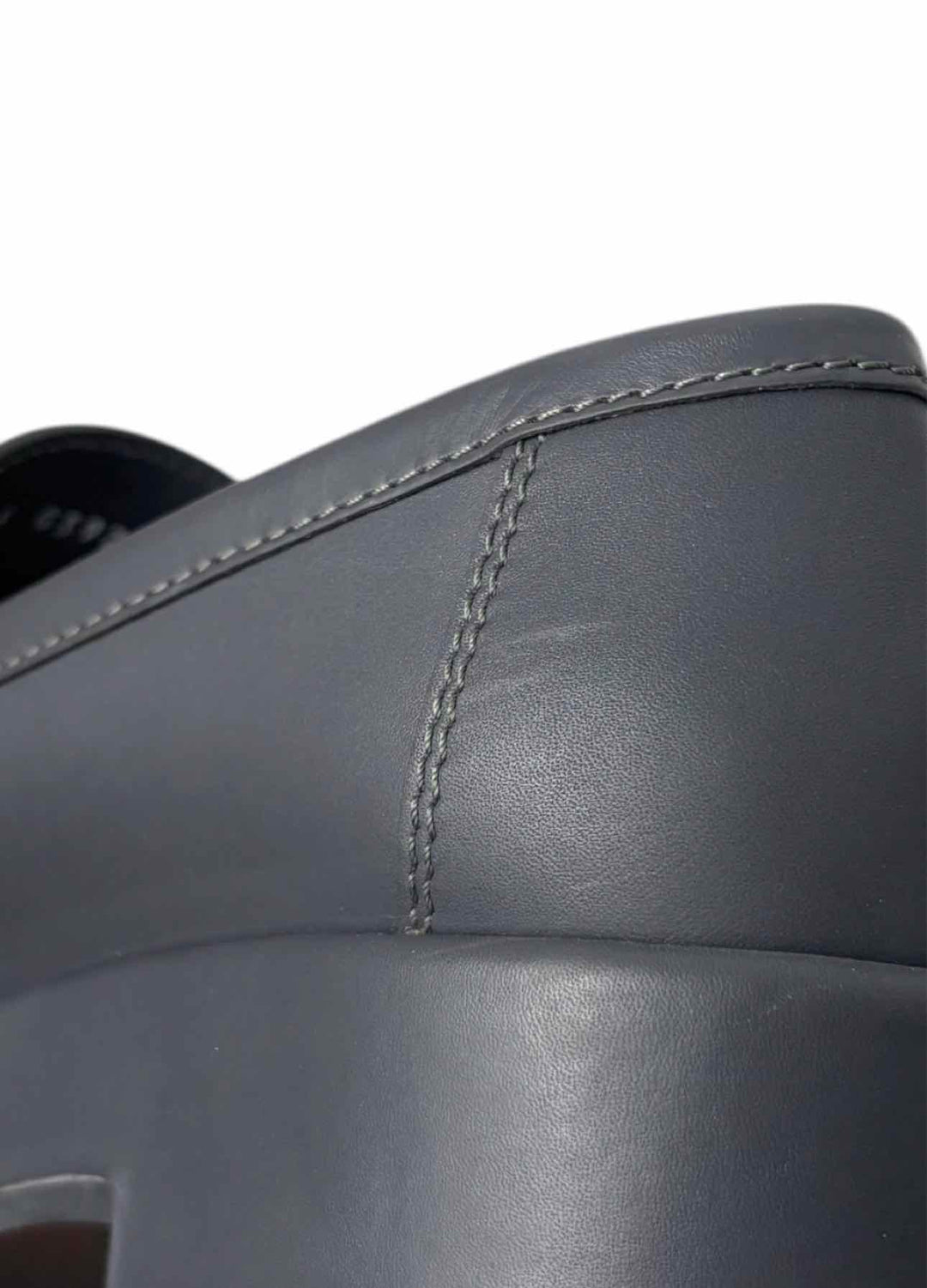 Chanel Size 39.5 Leather Platform CC Logo Loafers