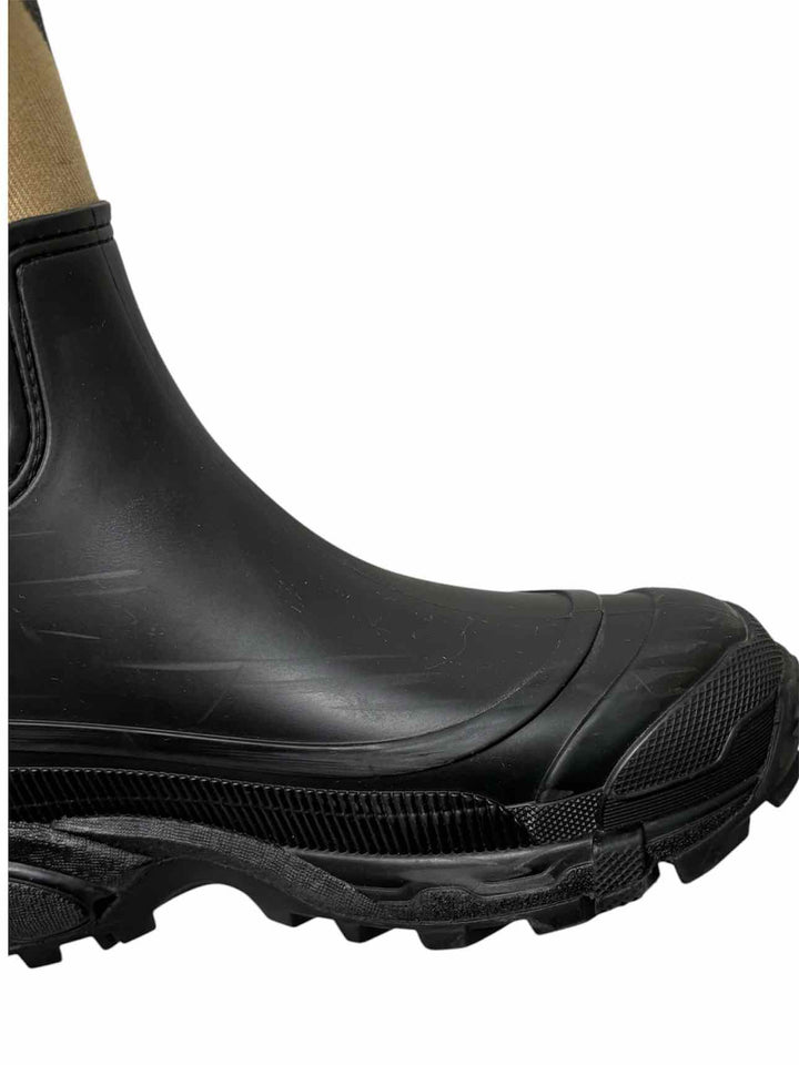 Burberry Size 37 House Check Tall Rubber Boots