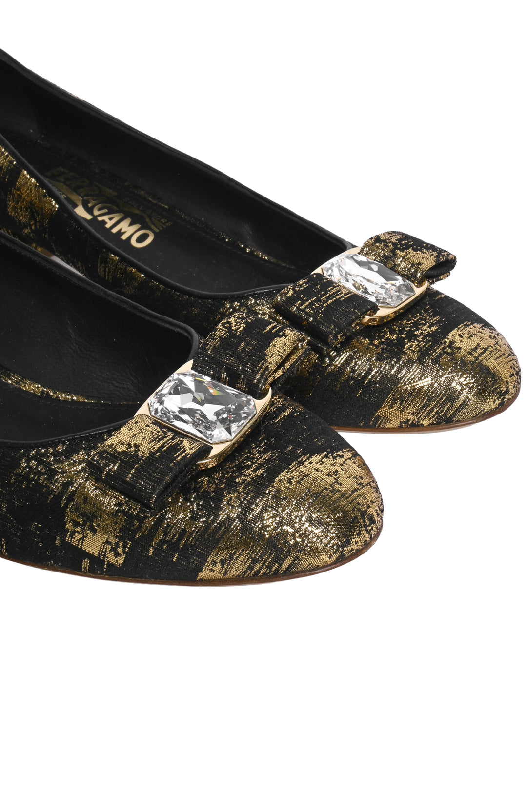 Salvatore Ferragamo Size 9 Pumps