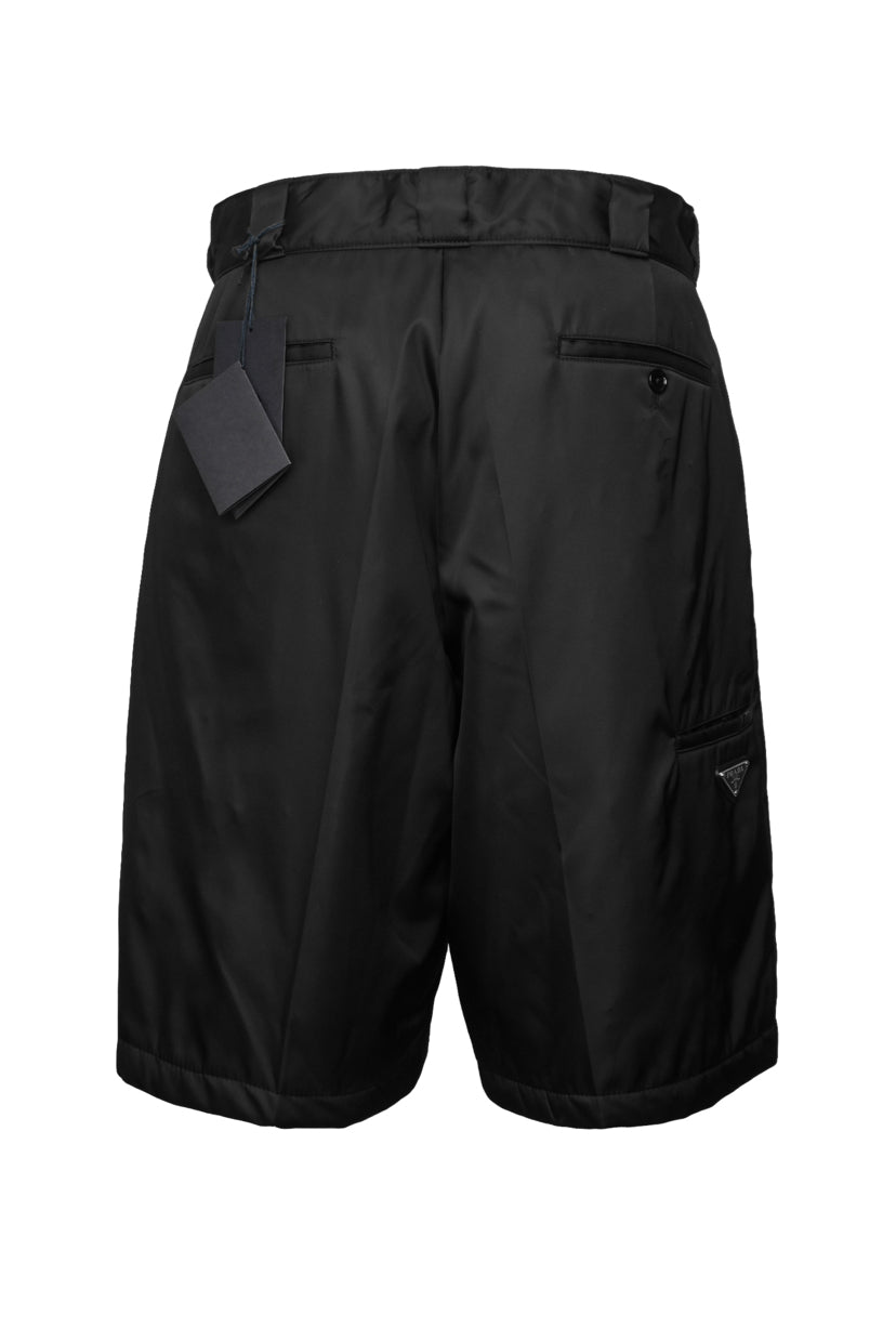 Prada Size 30 Men's 2018 Nylon Triangle Logo Insulated Shorts