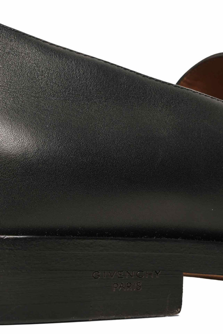 Givenchy Size 7.5 Mocassin Chain Loafers