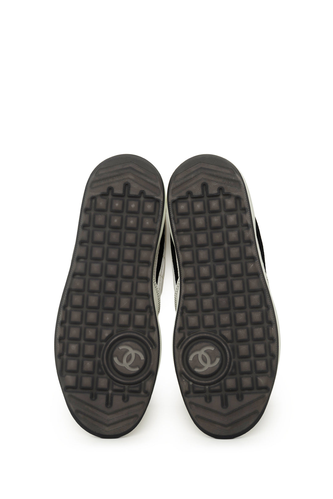 Chanel Size 39.5 Suede Fabric Calfskin Womens CC Sneaker