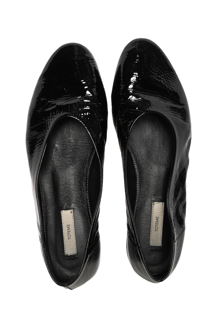 Toteme Size 39 Crinkled Patent Goatskin Slip Naplack Ballerina Flats