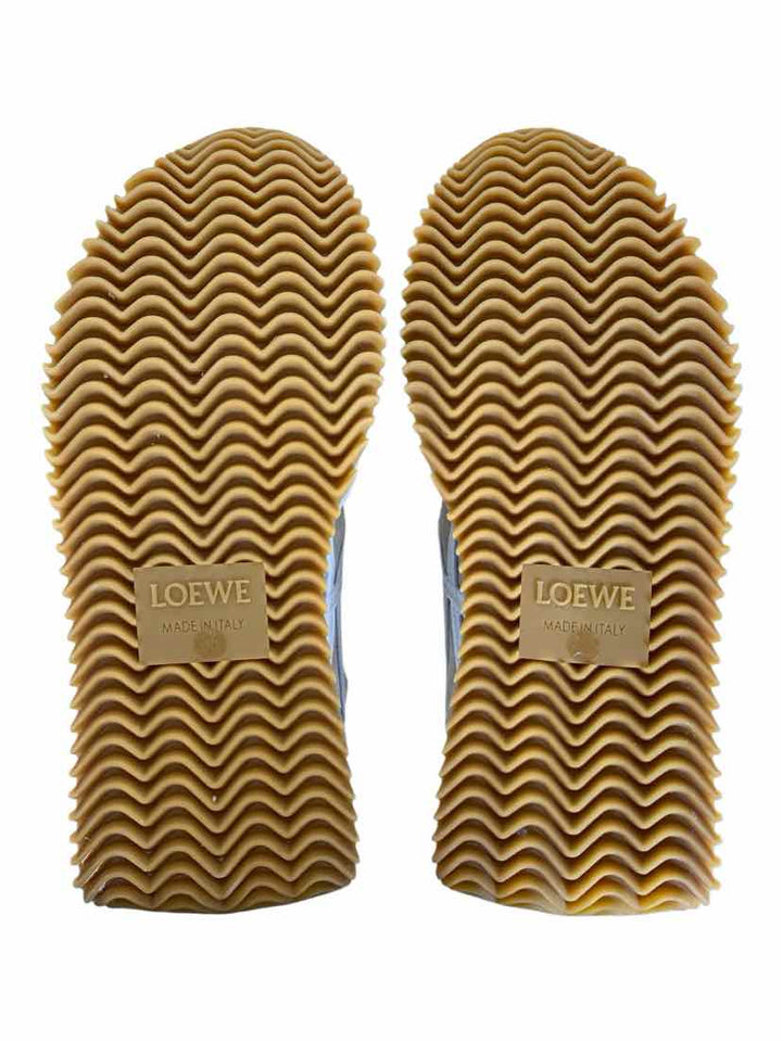 Loewe Size 38 Flow Runner