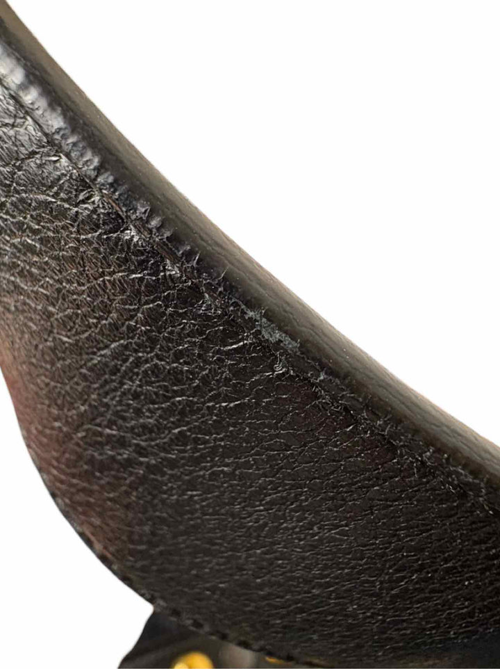 Gucci Size 38 Studded Leather Belt