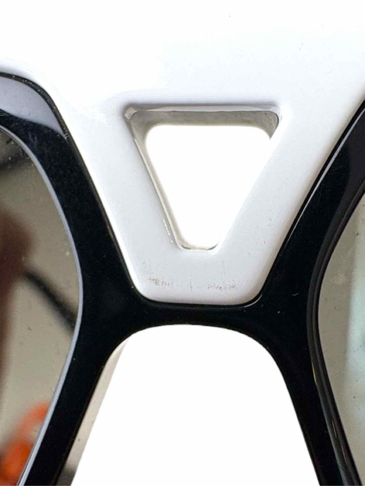 Louis Vuitton Evidence Sunglasses Eyewear