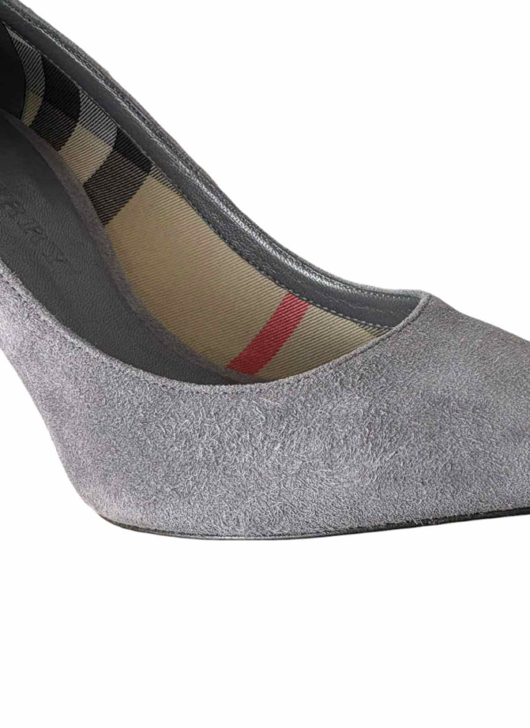 Burberry Size 35 Suede Pumps