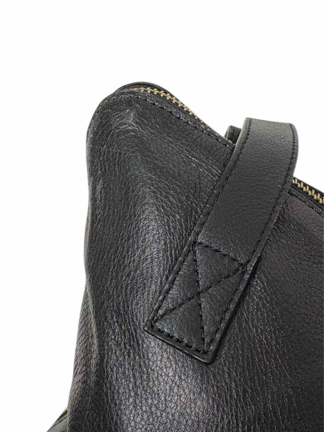 Max & Co Black Leather Gold Tone Zipper Tote Purse