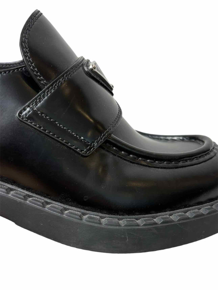 Prada Size 38 Brushed Leather Logo Loafers