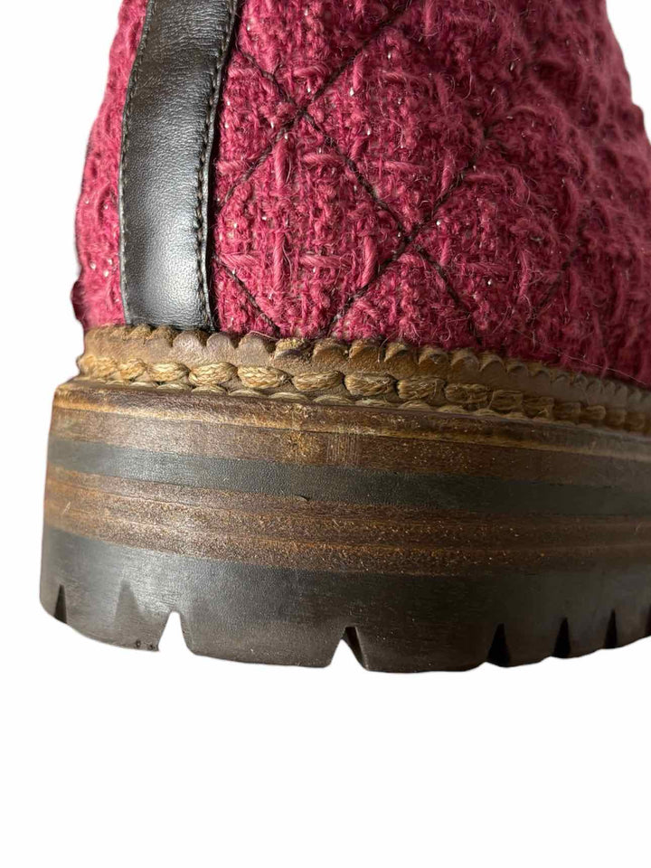 Chanel Size 38 Tweed & Leather Trekking Short Ankle Boots