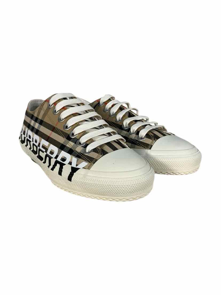 Burberry Size 38 Sneaker