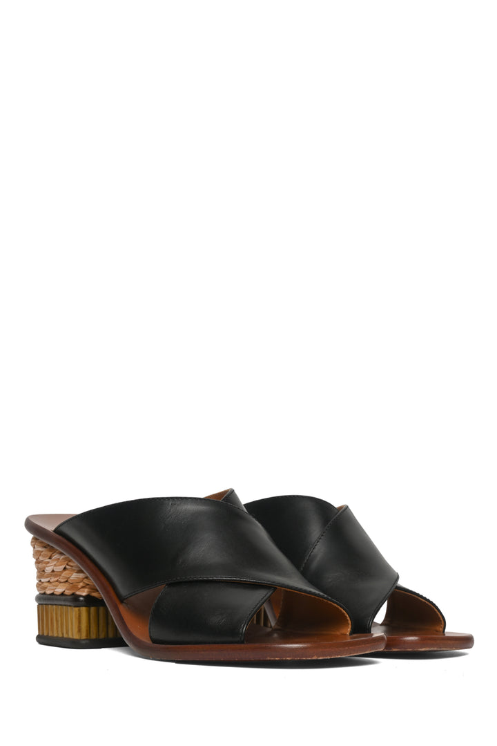 Chloe Size 38 Mules & Clogs