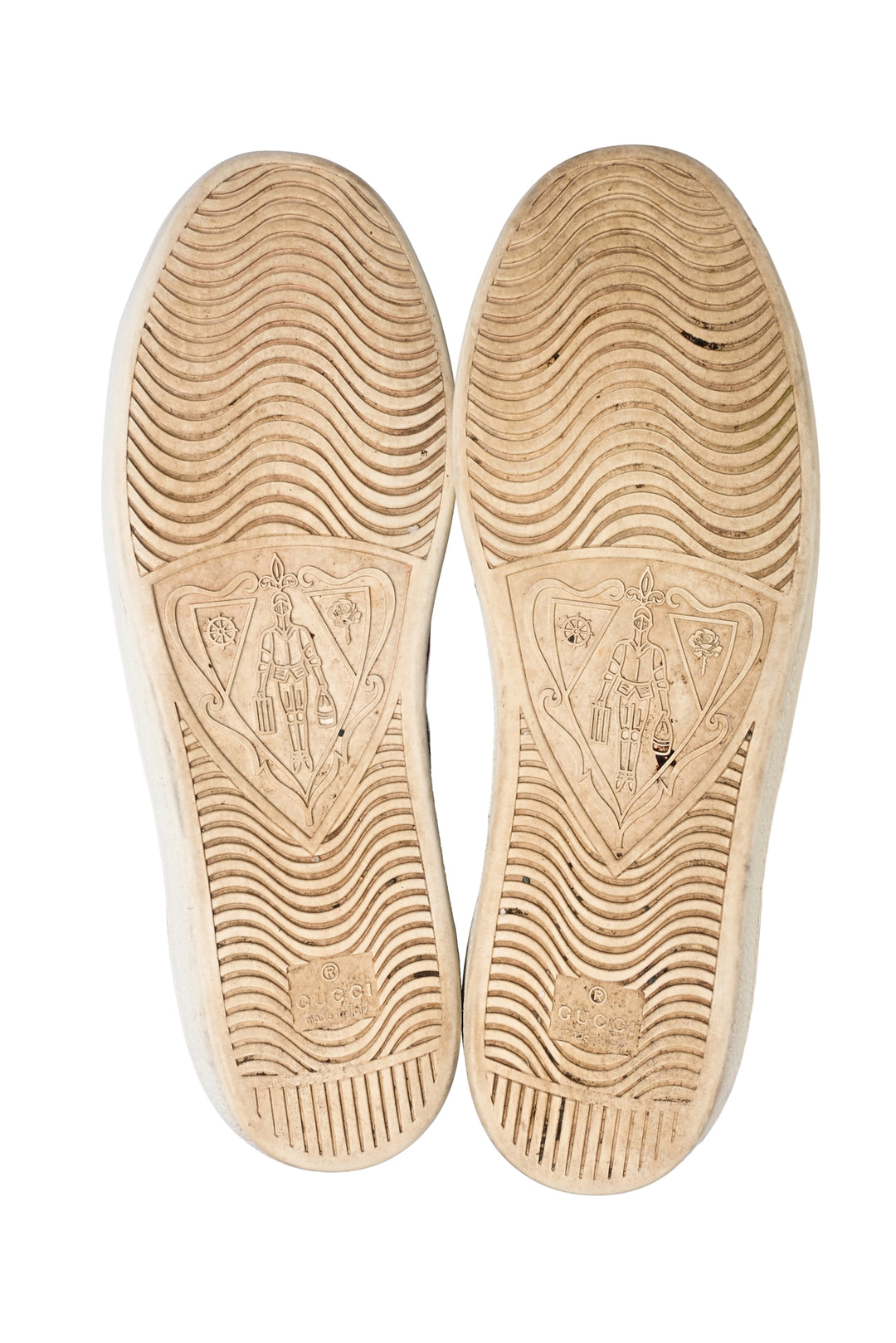 Gucci Size 39.5 Ace Bee GG Supreme Sneaker