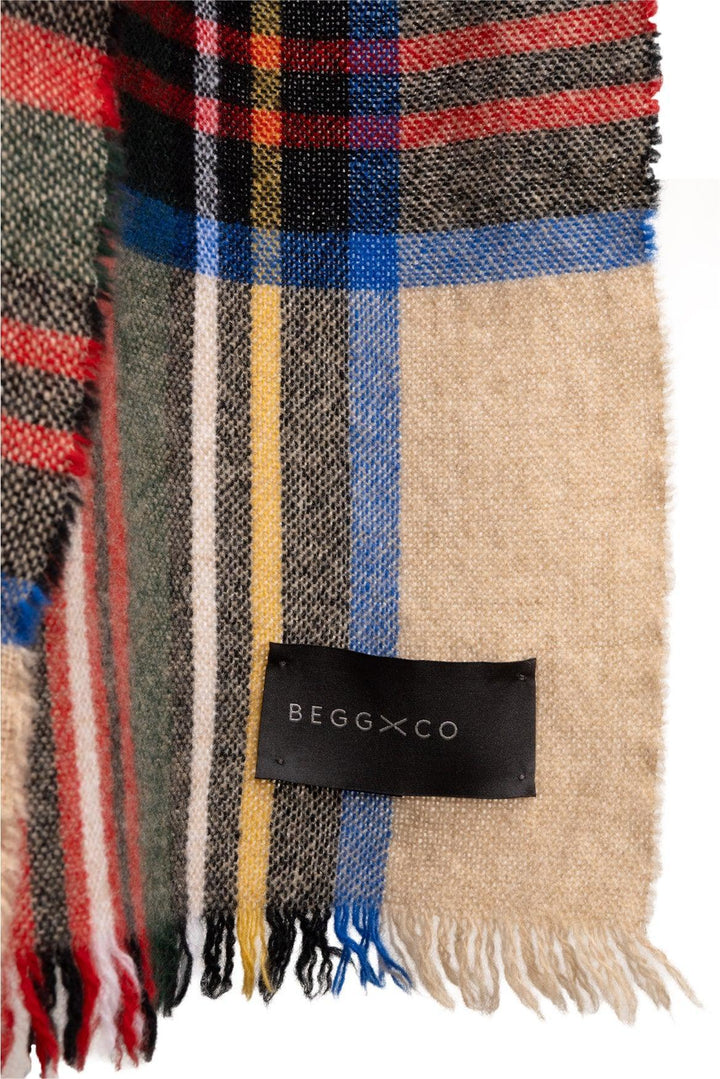Begg x Co Size OS Wool & Cashmere Shawl