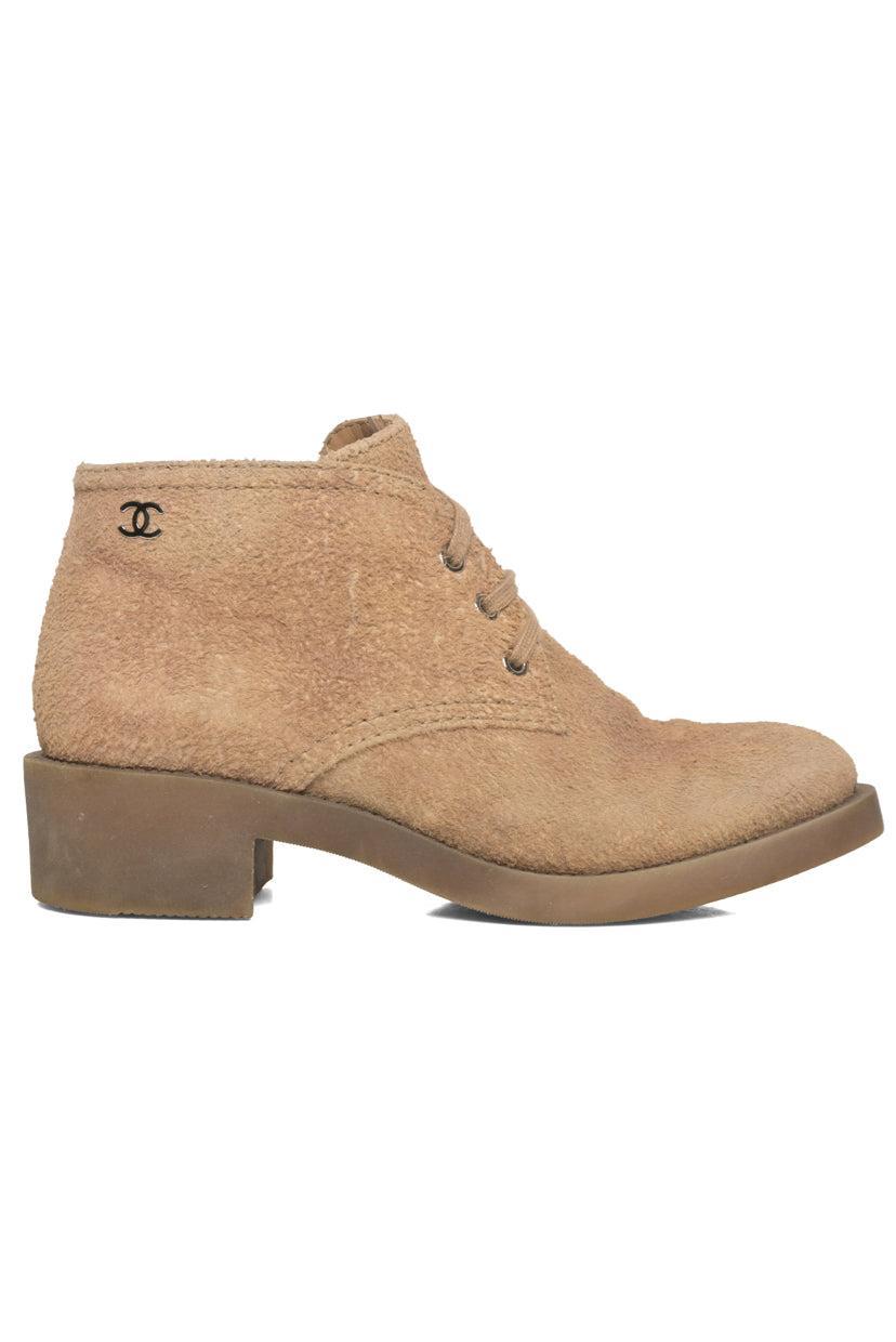 Chanel Size 38.5 Tumbled Suede Desert Ankle Boots