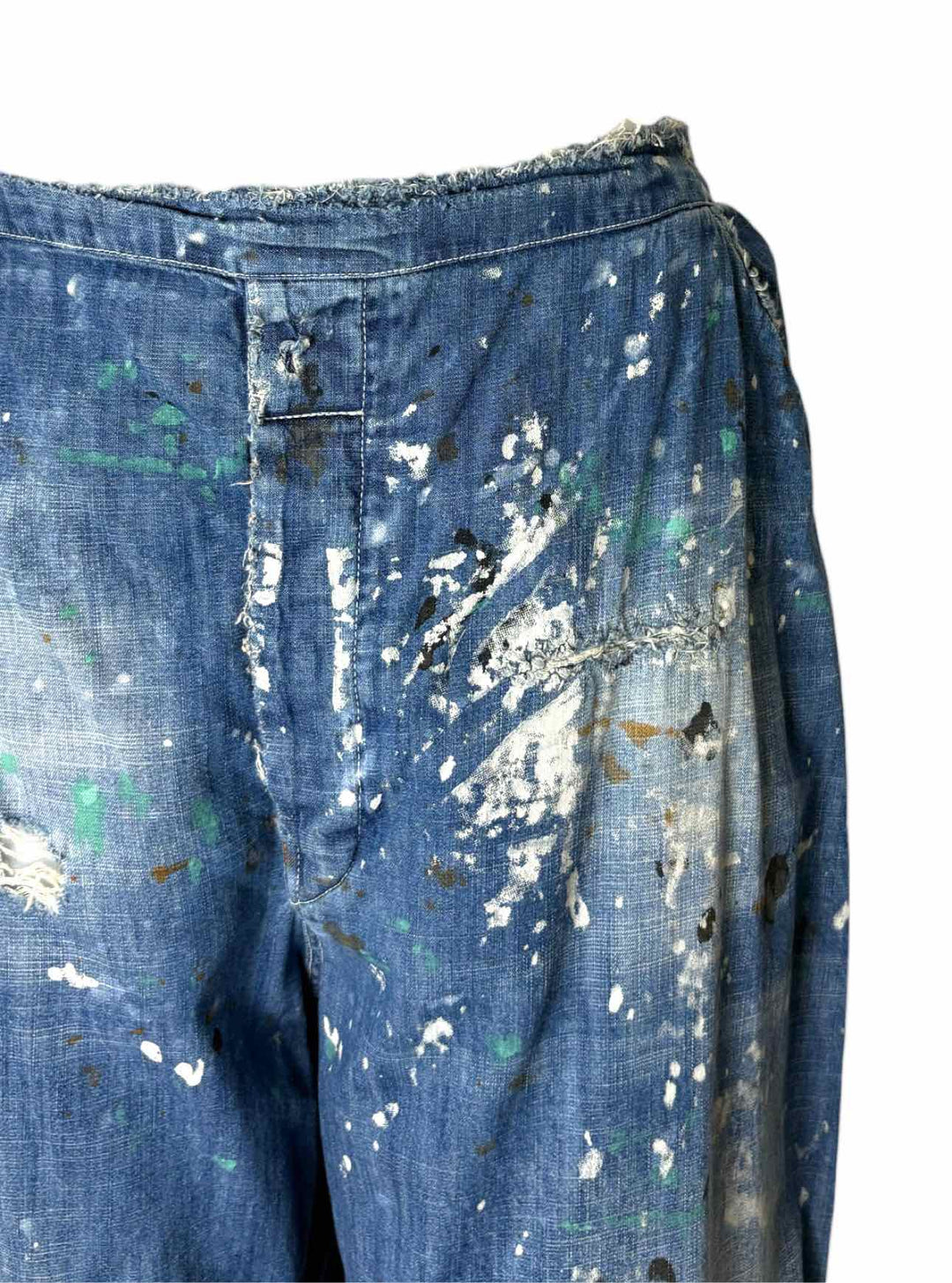 Magnolia Pearl Size OS Distressed Painted Jeans