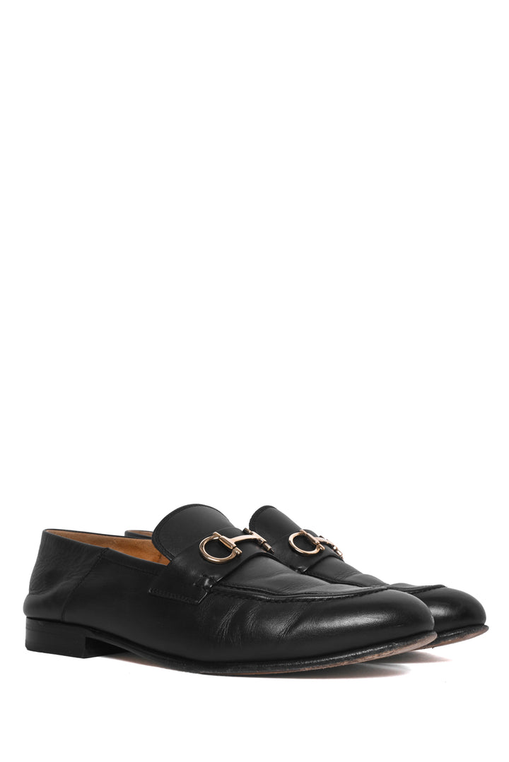 Salvatore Ferragamo Size 8.5 Leather Gancini Loafers