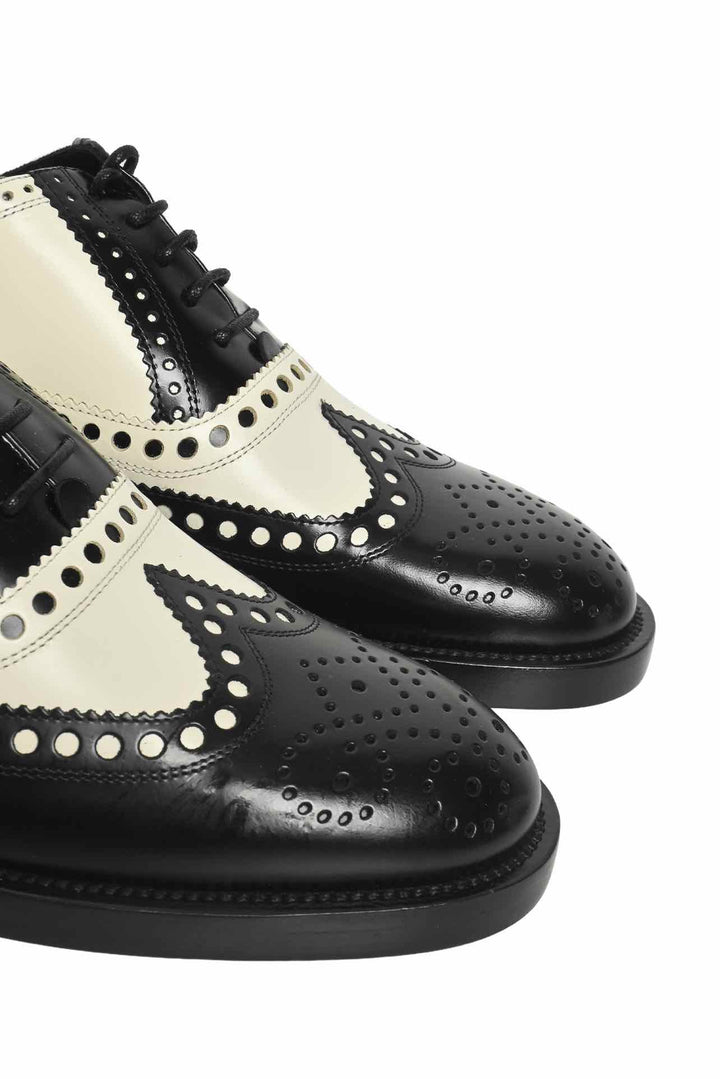Dior Size 35 Brogue Lace-Up Oxfords