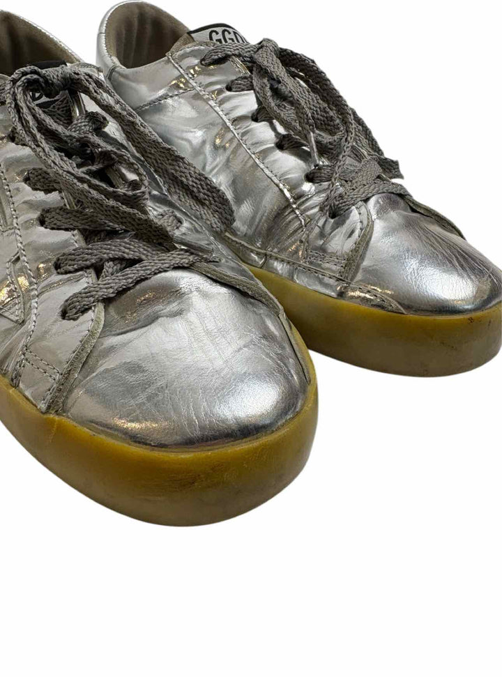 Golden Goose Size 38 Superstar Metallic Silver Leather Sneaker