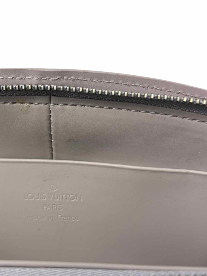 Louis Vuitton Portefeuille Epi Zip Wallet