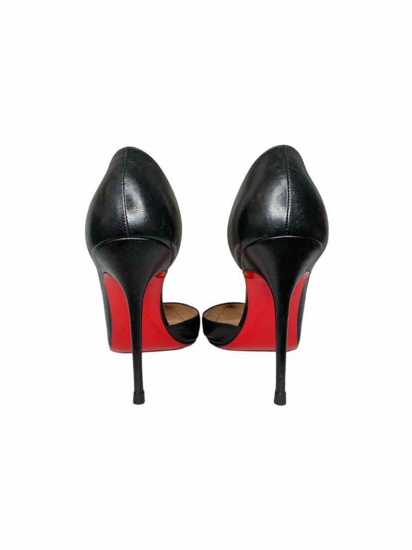 Louboutin Size 37.5 Pumps