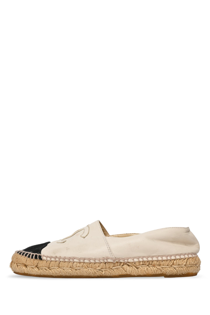 Chanel Size 37 Lambskin CC Espadrilles