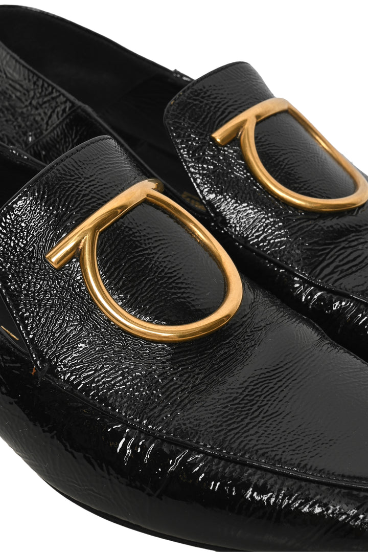 Salvatore Ferragamo Size 7 Lana Crinkle Patent Flats