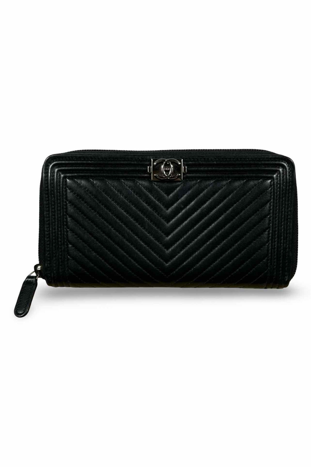 Chanel Boy Zip Around Chevron Wallet