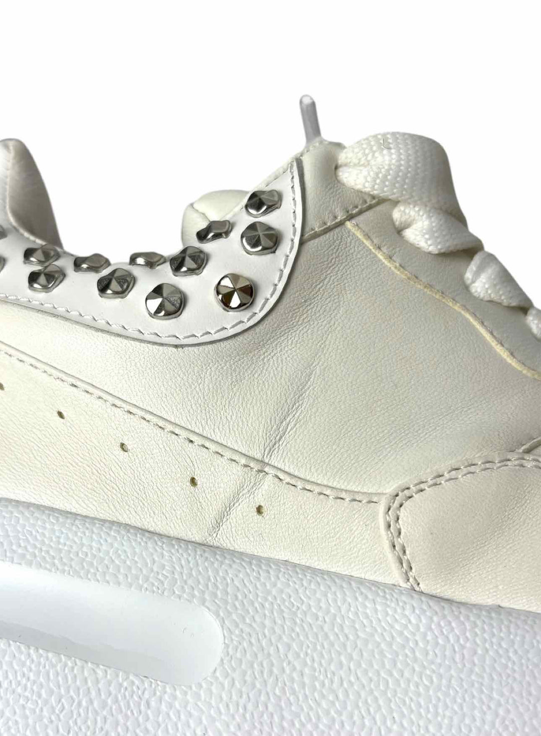 Alexander Mcqueen Size 6.5 Studded Leather Sneaker